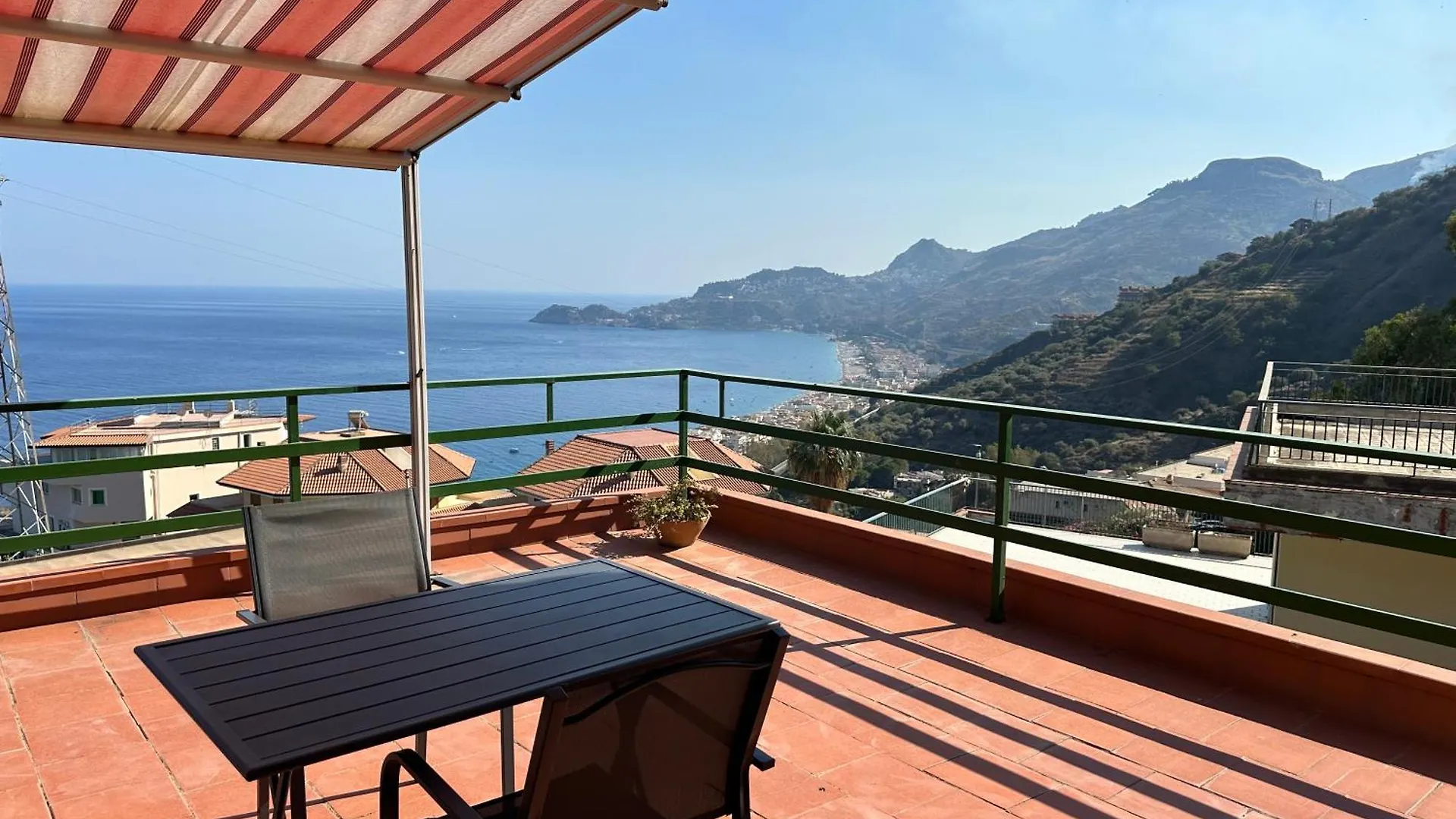 La La Land Villa Letojanni